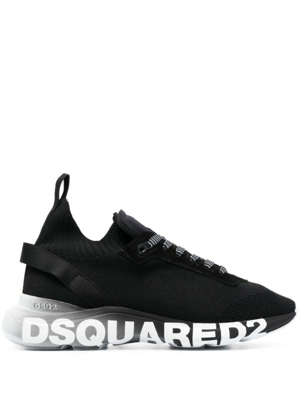 <tc>ZAPATILLAS DSQUARED2 CON LOGO ESTAMPADO</tc>