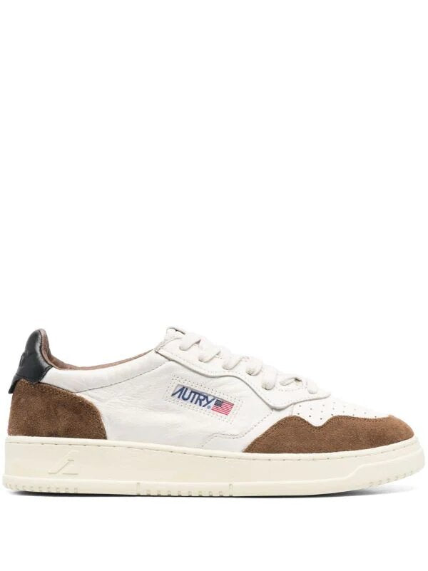 AUTRY LOGO-PATCH LEATHER SNEAKERS