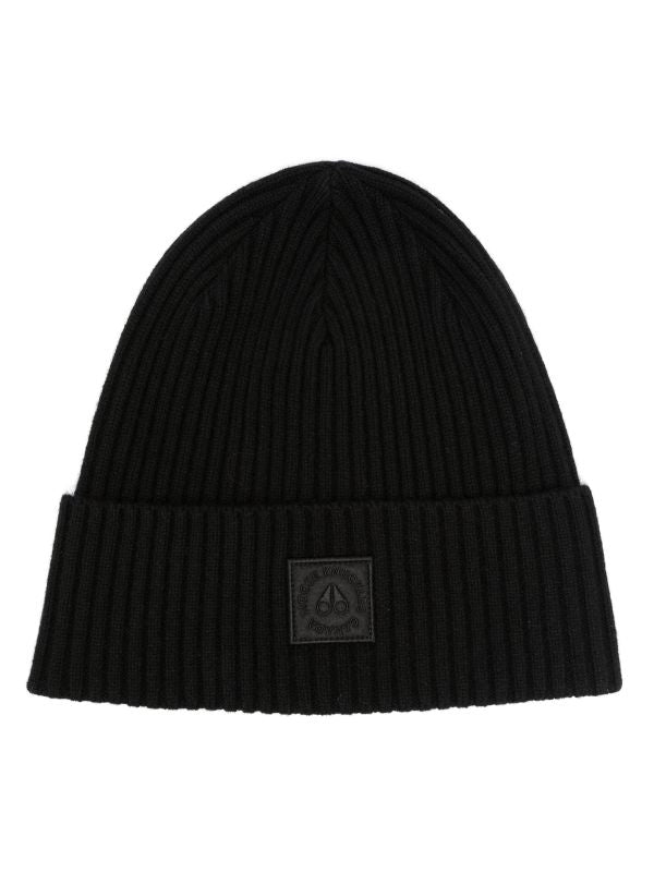 MOOSE KNUCKLES LOGO-PATCH KNITTED BEANIE