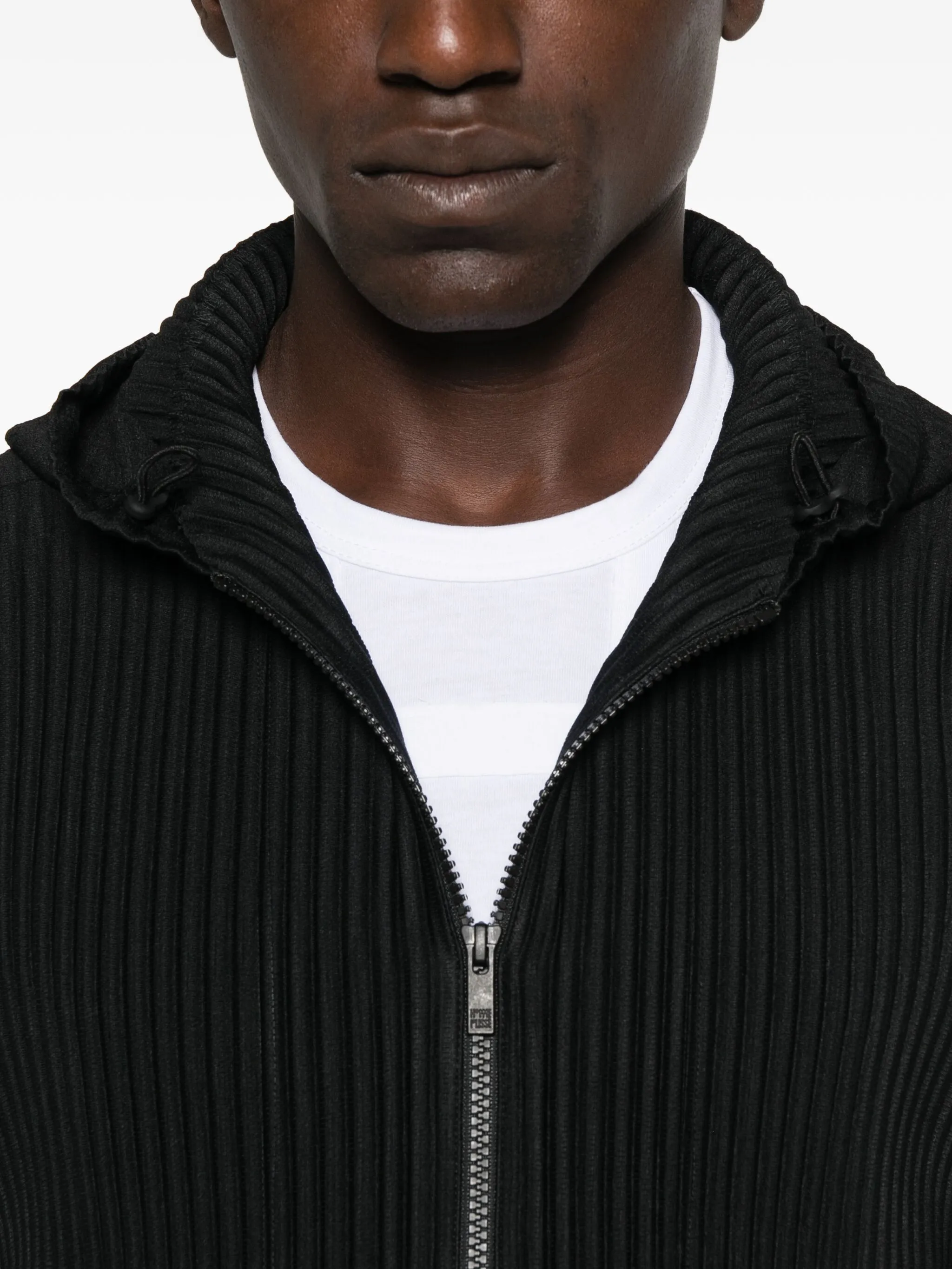 SUDADERA HOMME PLISSÉ ISSEY MIYAKE CREMALLERA