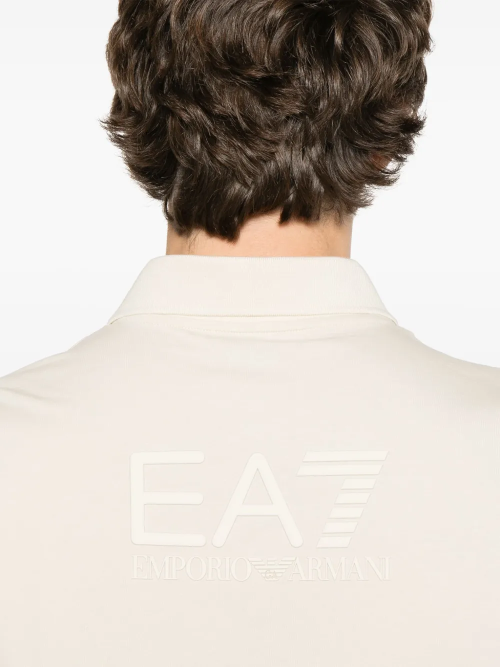 POLO EA7 LOGO EN RELIEVE