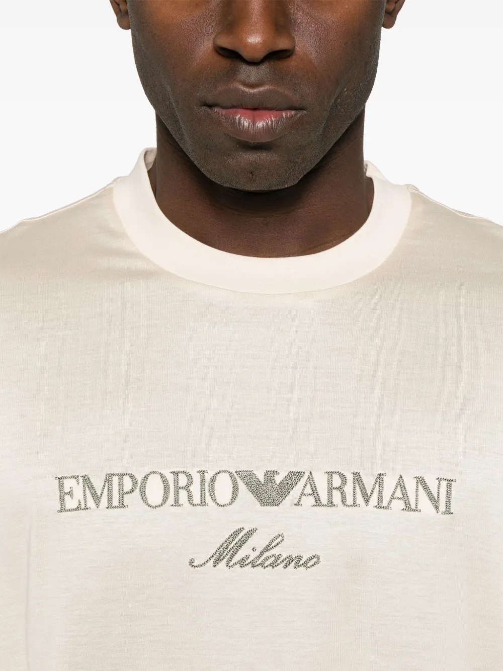 CAMISETA EMPORIO ARMANI LOGO