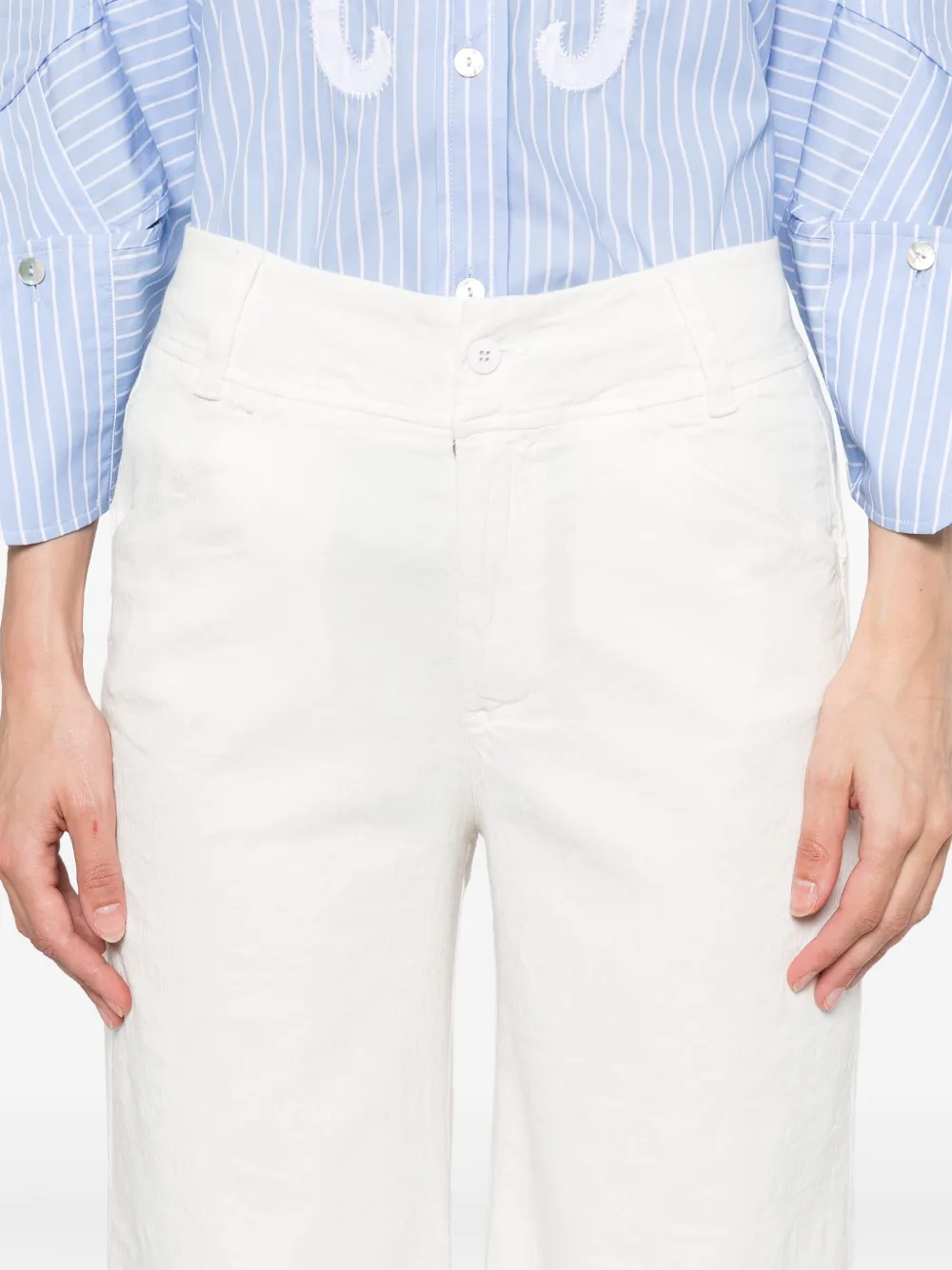 PANTALONES TRANSIT CON DOBLADILLOS DESHECHADOS