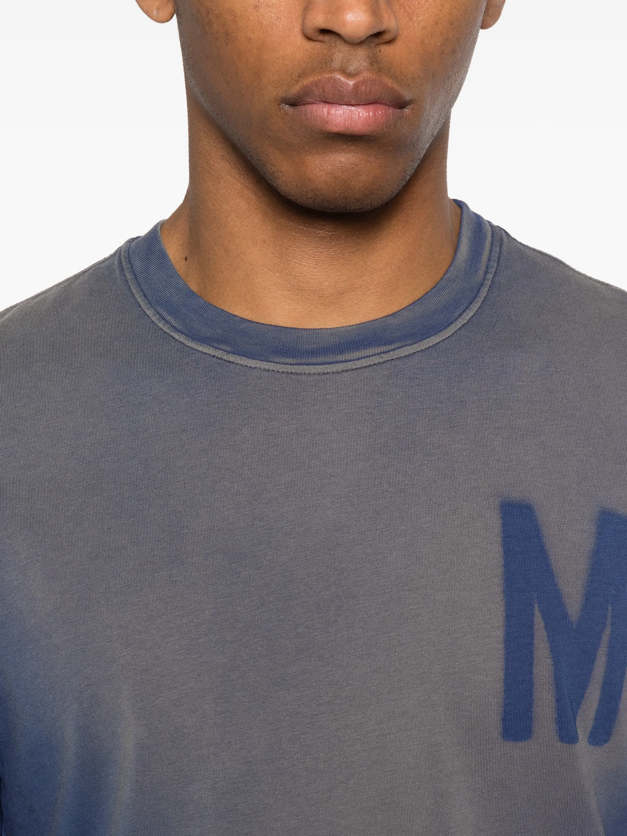 CAMISETA MOSCHINO LOGO