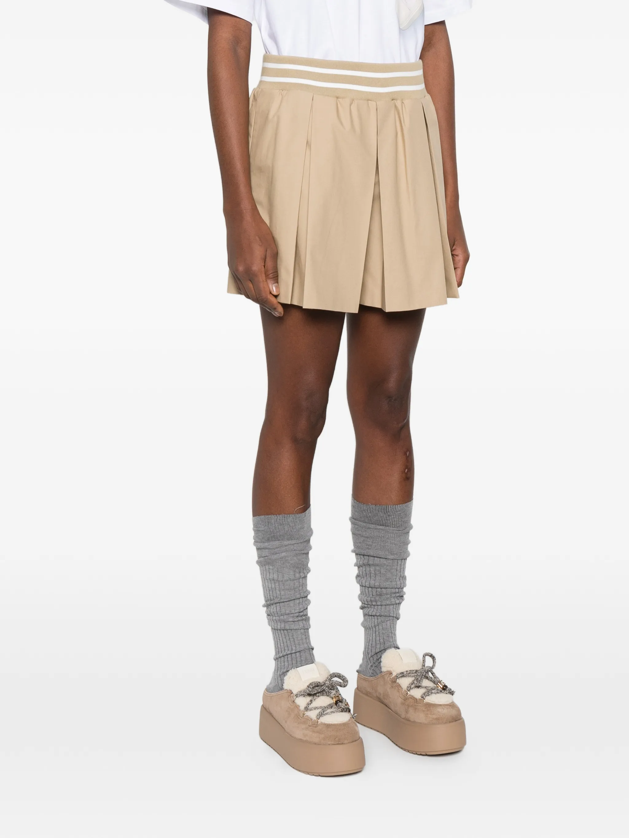 SHORTS MOSCHINO BEIGE