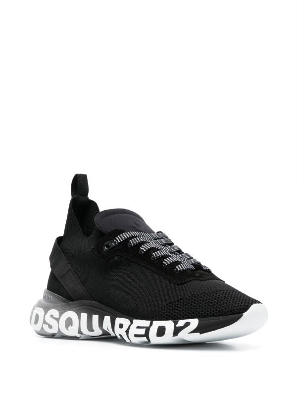 DSQUARED2 LOGO-PRINT LOW-TOP SNEAKERS