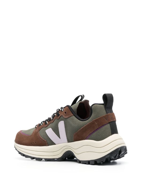 VEJA VENTURI PANELLED SNEAKERS