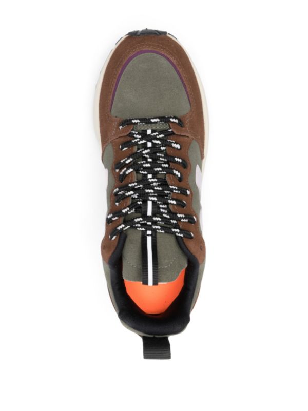 VEJA VENTURI PANELLED SNEAKERS